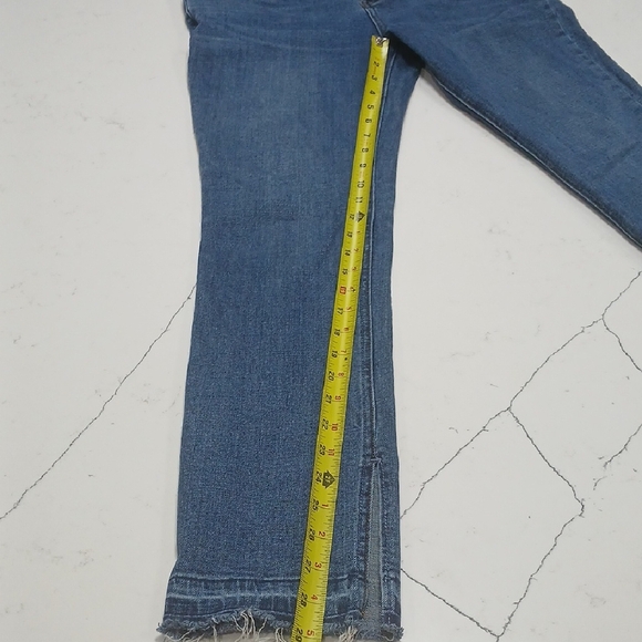 Free People Women's Blue Jeans  Sz 30, Pre-owned, Good Conditions - Picture 7 of 9